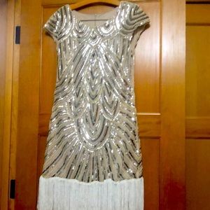 Women’s 1920s Flapper Dress!